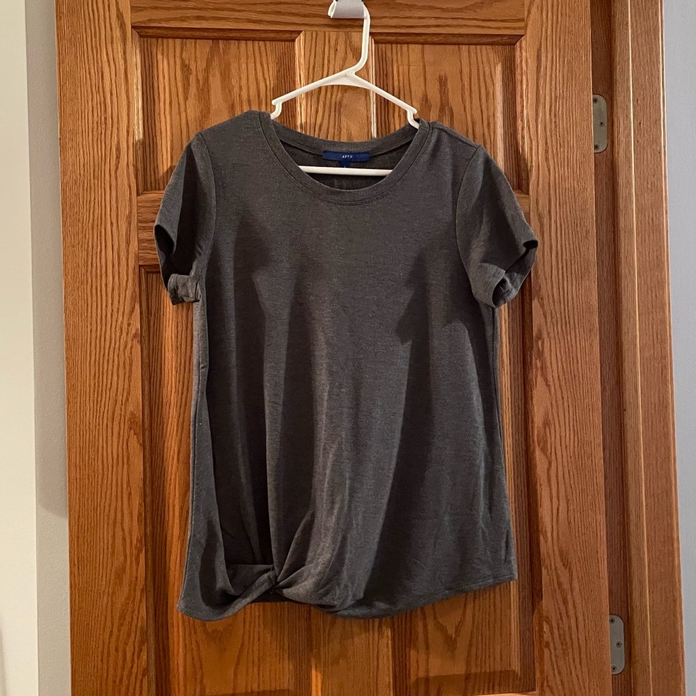 plain T-shirt